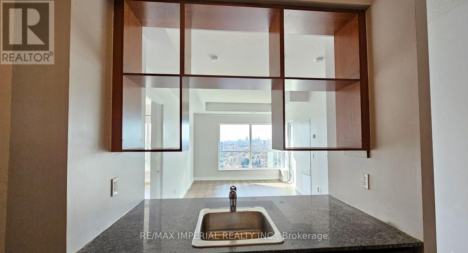 1215 - 181 Village Green Square, Toronto, Ontario M1S 0K6 - Photo 9 - E12610296