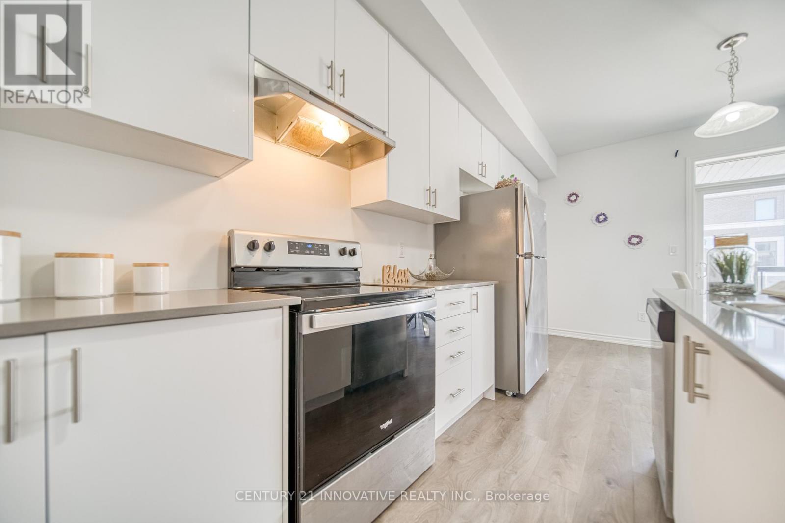 388 Okanagan Path, Oshawa, Ontario  L1H 0B1 - Photo 11 - E12610298