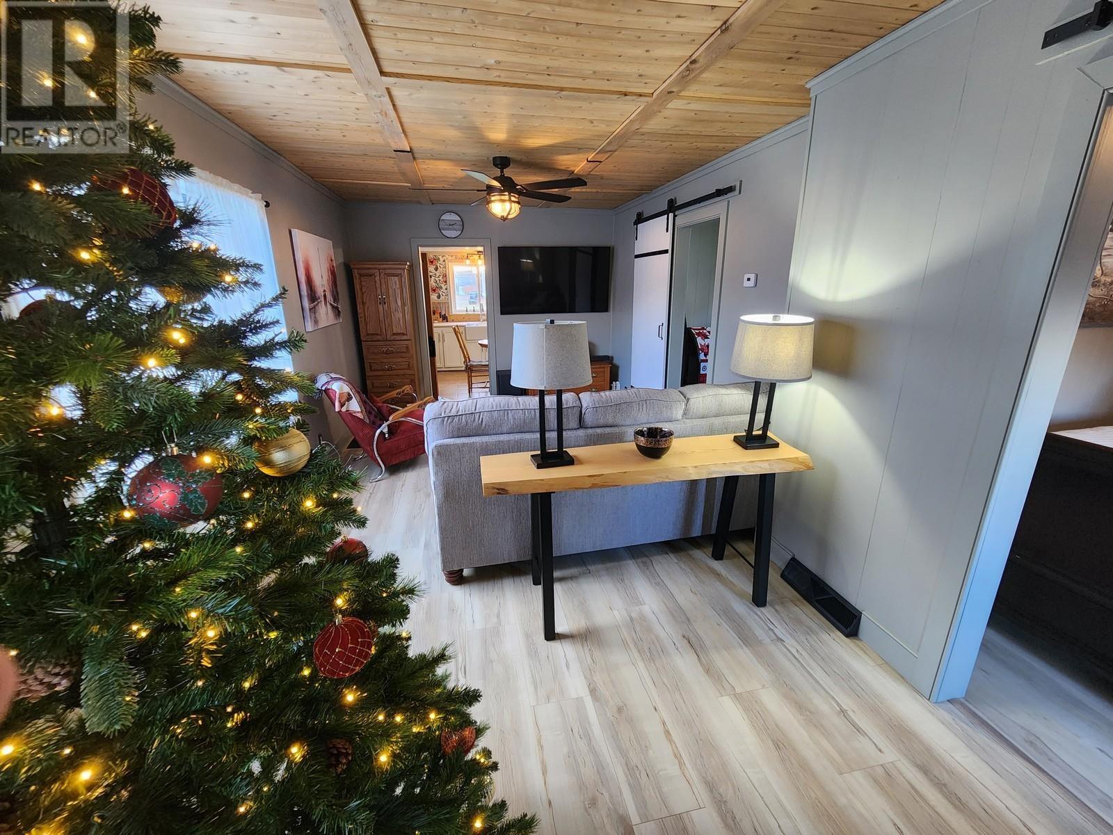 306 Ontario St, Schreiber, Ontario P0T 2S0 - Photo 2 - TB253578