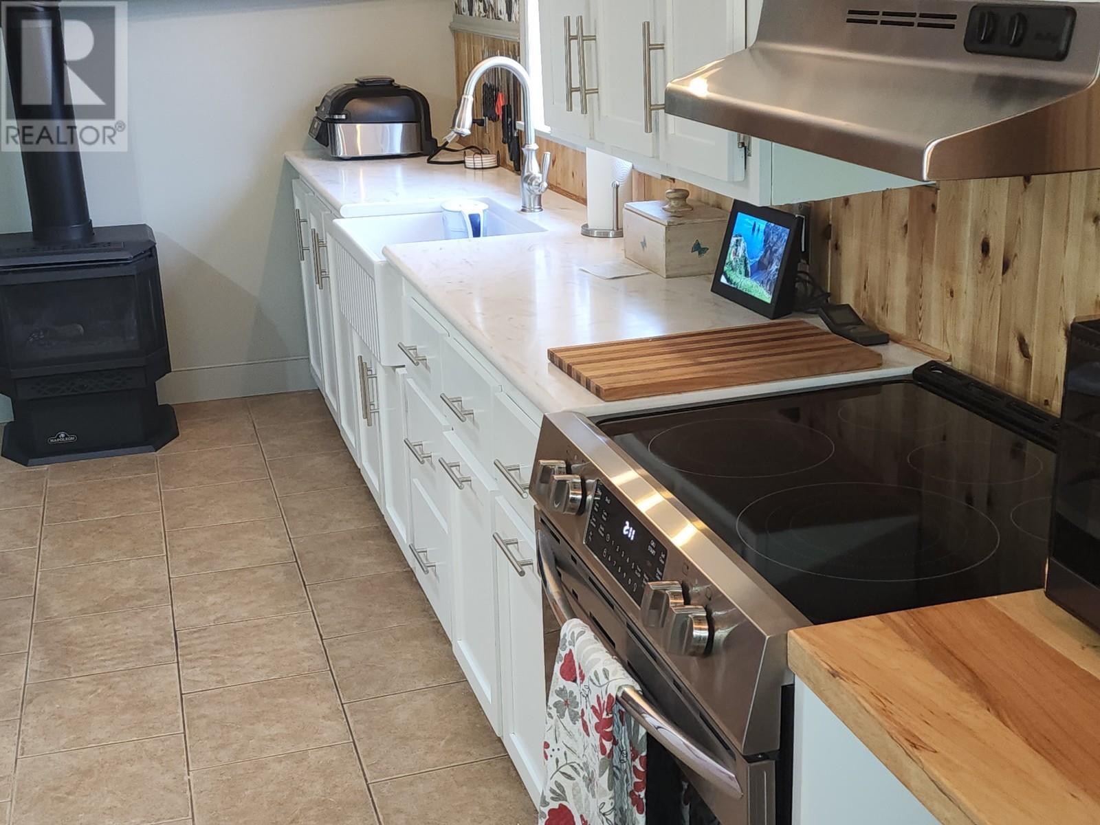 306 Ontario St, Schreiber, Ontario P0T 2S0 - Photo 5 - TB253578