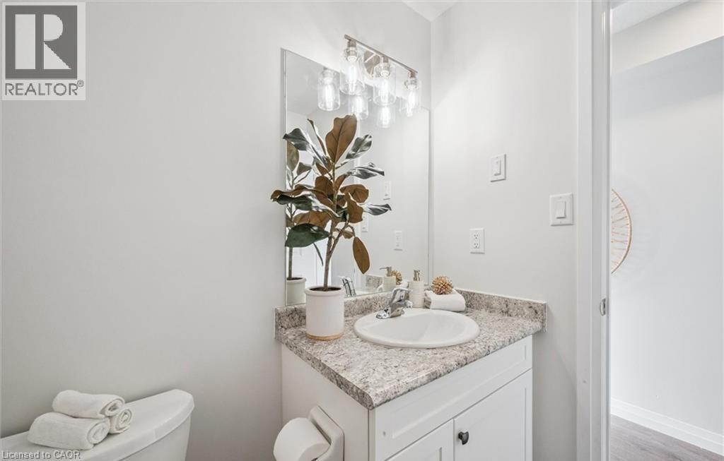 24 Morrison Road Unit# D9, Kitchener, Ontario  N2A 2W7 - Photo 9 - 40792930