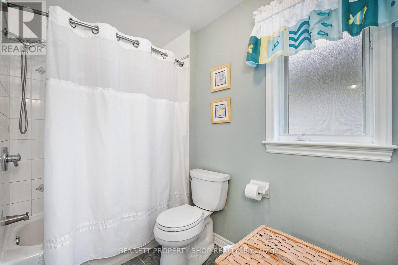 578 Devonwood Circle, Ottawa, Ontario  K1T 4E6 - Photo 29 - X12552242