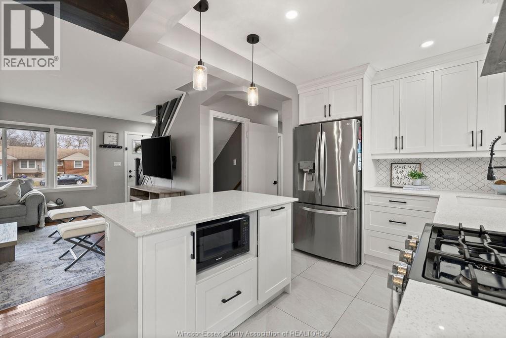 3095 Academy Drive, Windsor, Ontario N9E 2H5 - Photo 10 - 25031352