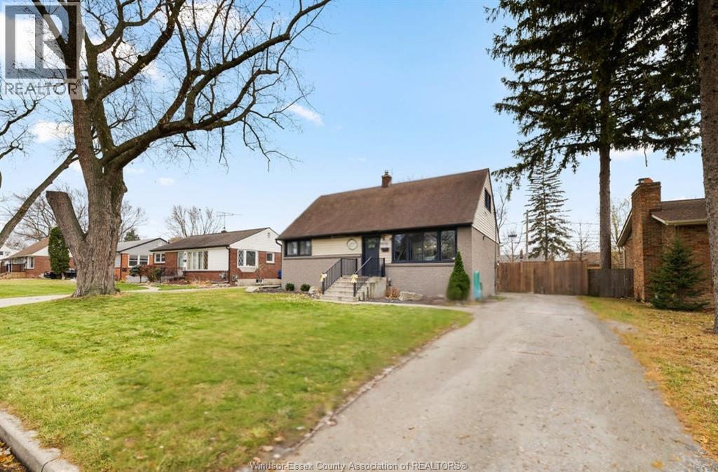 3095 Academy Drive, Windsor, Ontario N9E 2H5 - Photo 4 - 25031352