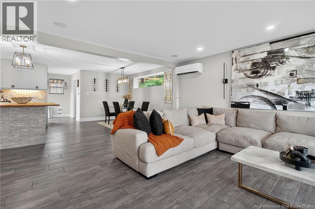300 Westmount Boulevard, Moncton, New Brunswick  E1E 1V5 - Photo 7 - NB128529