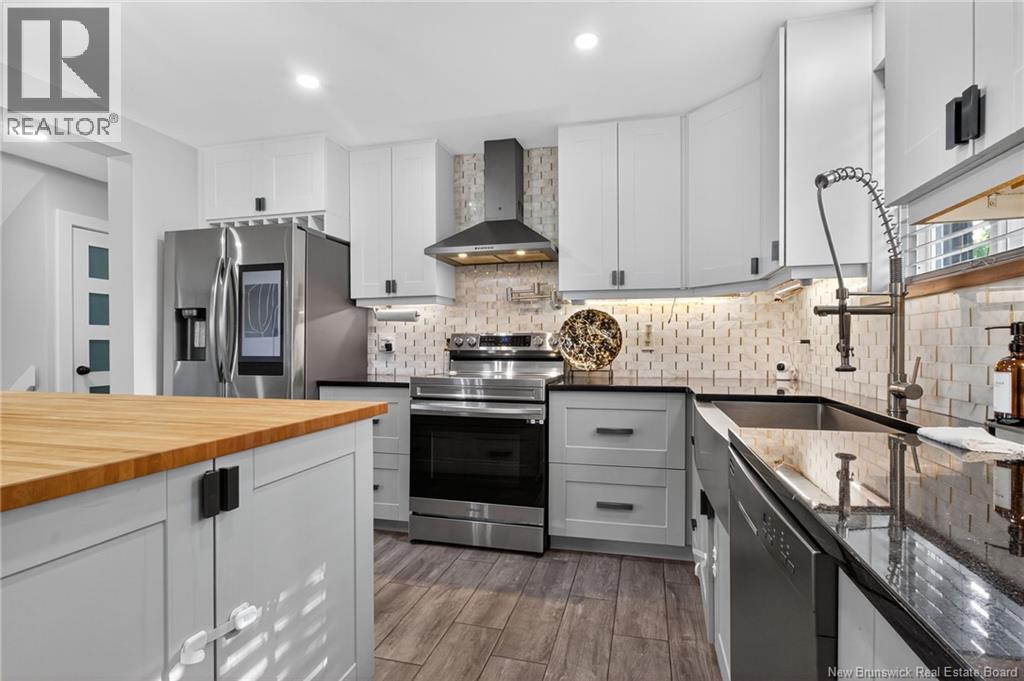 300 Westmount Boulevard, Moncton, New Brunswick  E1E 1V5 - Photo 13 - NB128529