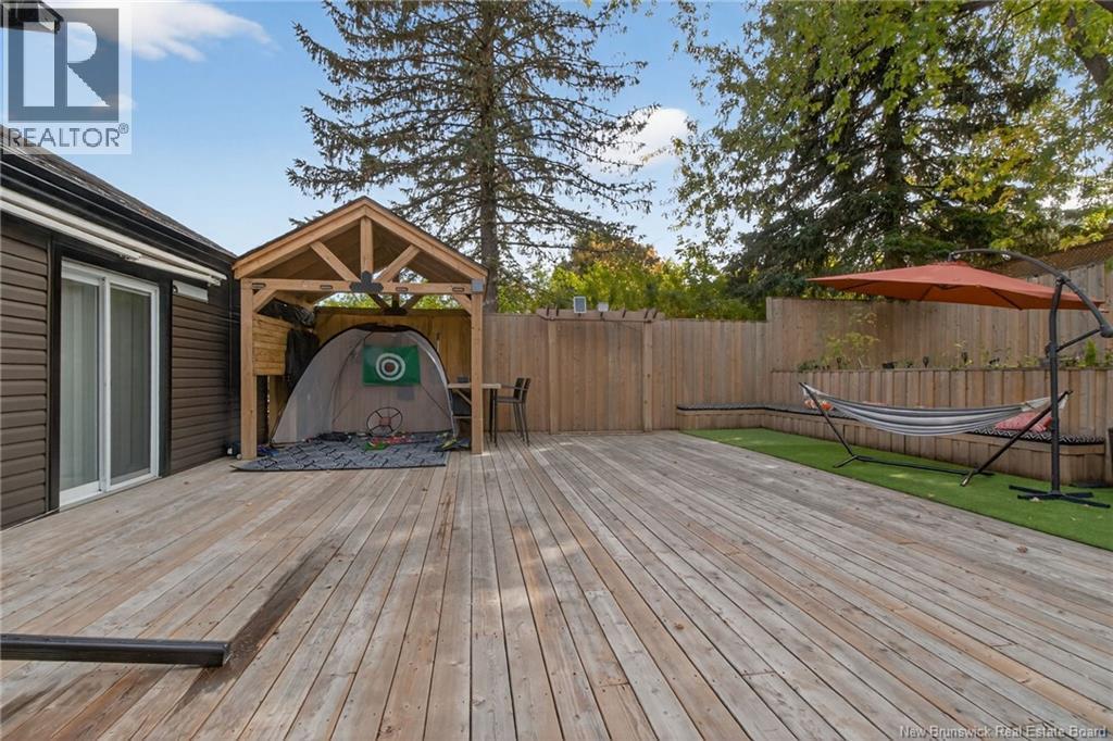 300 Westmount Boulevard, Moncton, New Brunswick  E1E 1V5 - Photo 46 - NB128529