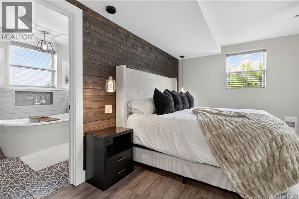 300 Westmount Boulevard, Moncton, New Brunswick  E1E 1V5 - Photo 22 - NB128529