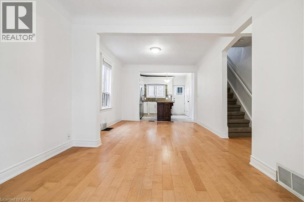 29 Case Street, Hamilton, Ontario  L8L 3G6 - Photo 9 - 40780437