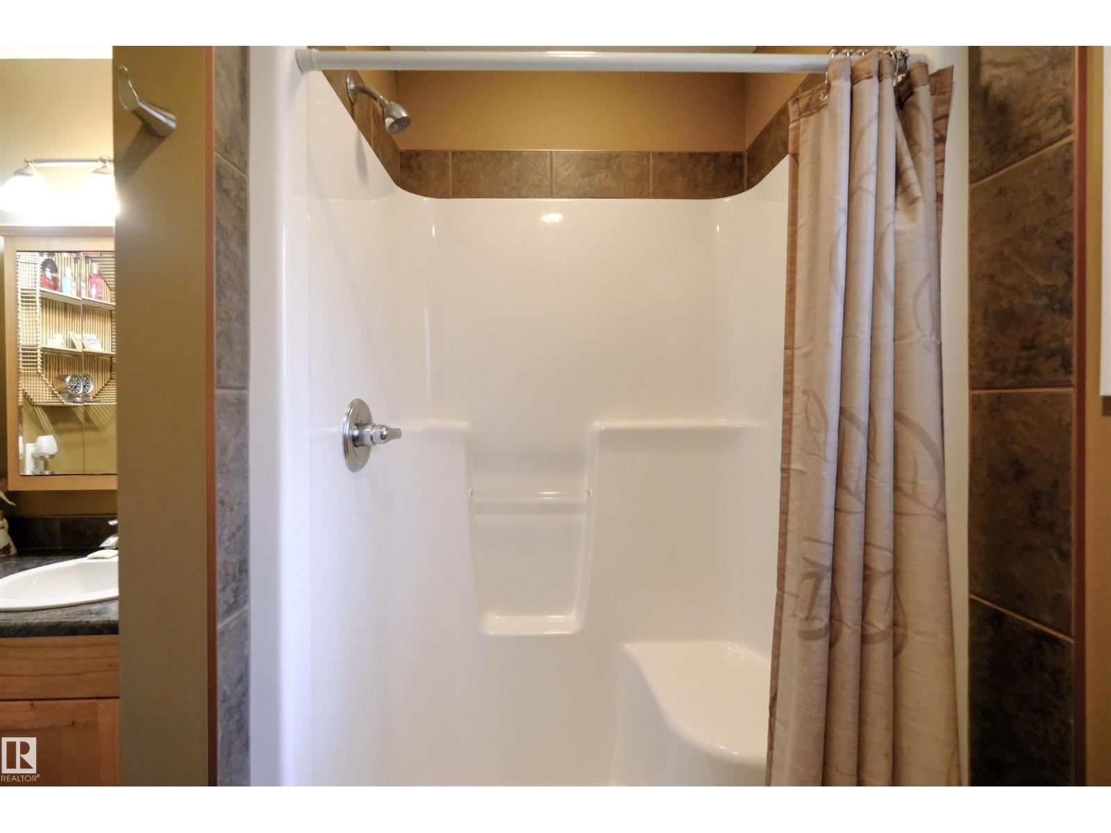 #23 4224 Twp Road 545, Rural Lac Ste. Anne County, Alberta  T0E 0A2 - Photo 32 - E4461923