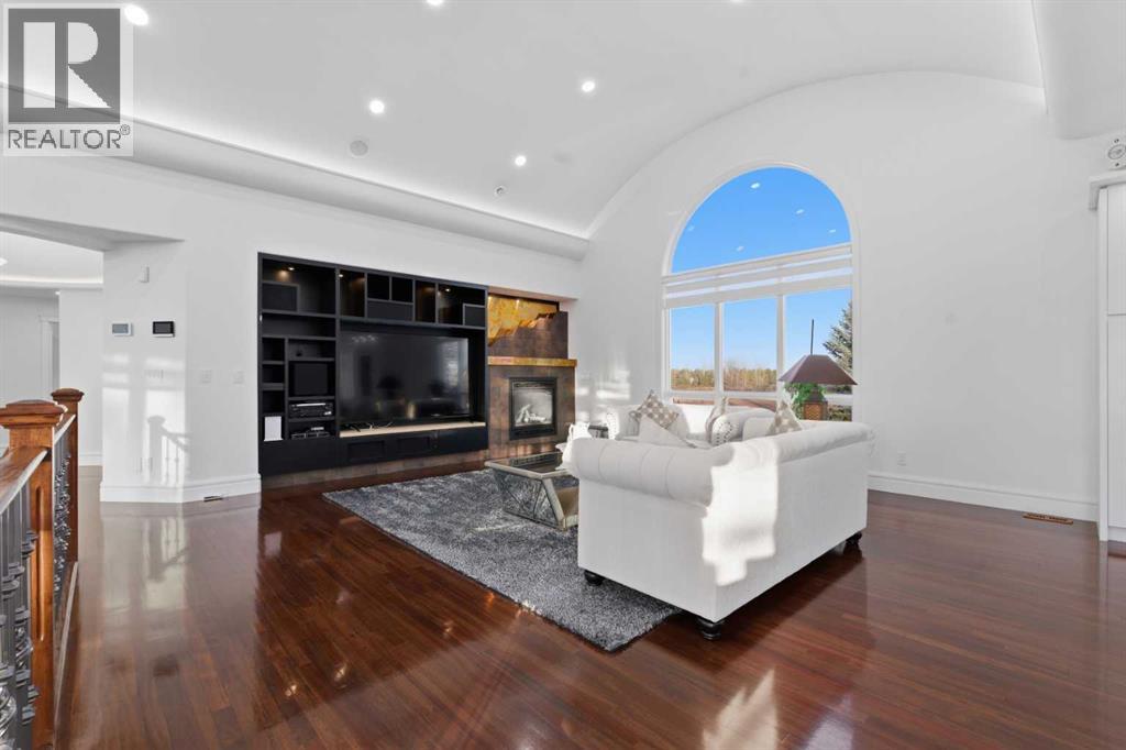 250044 Range Road 32, Rural Rocky View County, Alberta  T3Z 1G6 - Photo 9 - A2270568