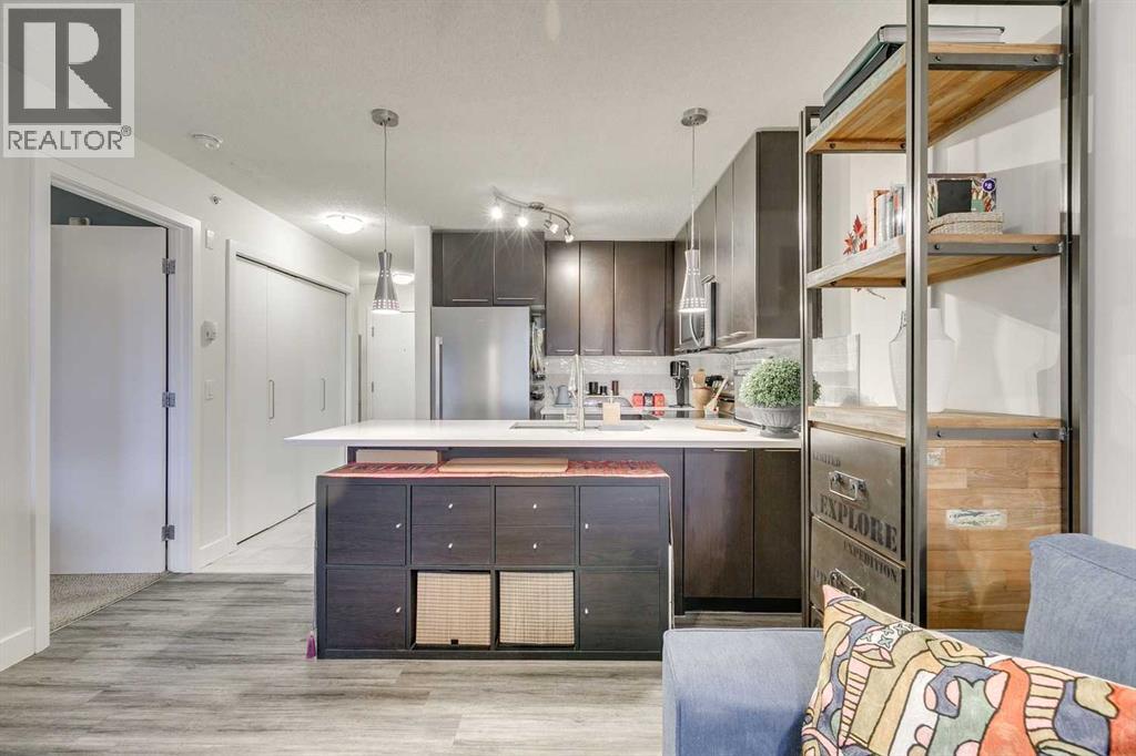 438, 35 Richard Court Sw, Calgary, Alberta  T3E 7N9 - Photo 8 - A2273923