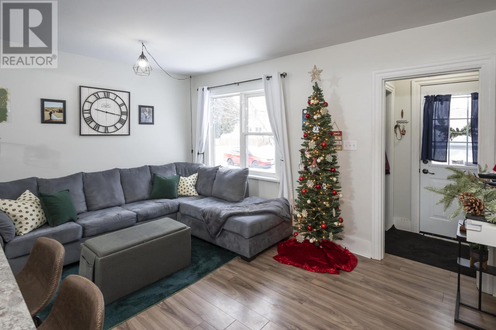 1539 Rankin St, Thunder Bay, Ontario  P7E 5Z2 - Photo 3 - TB253629