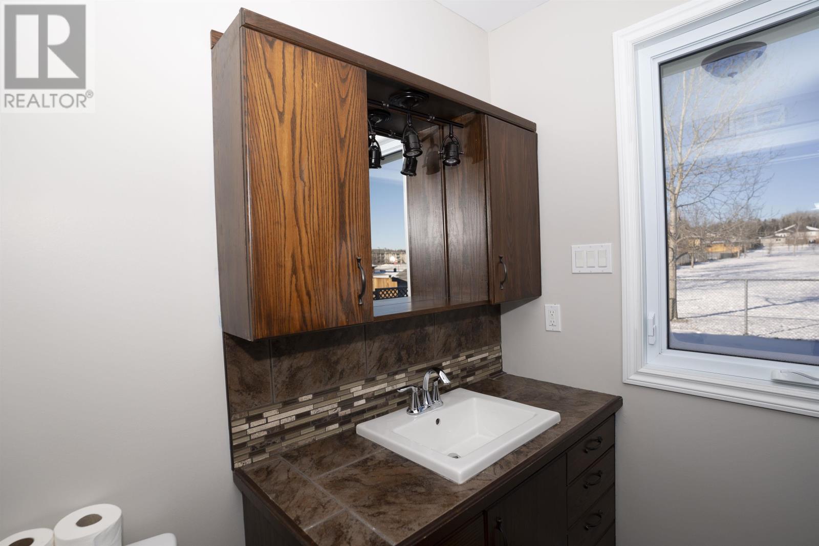 449 Longbow St, Thunder Bay, Ontario  P7G 0A9 - Photo 15 - TB253633