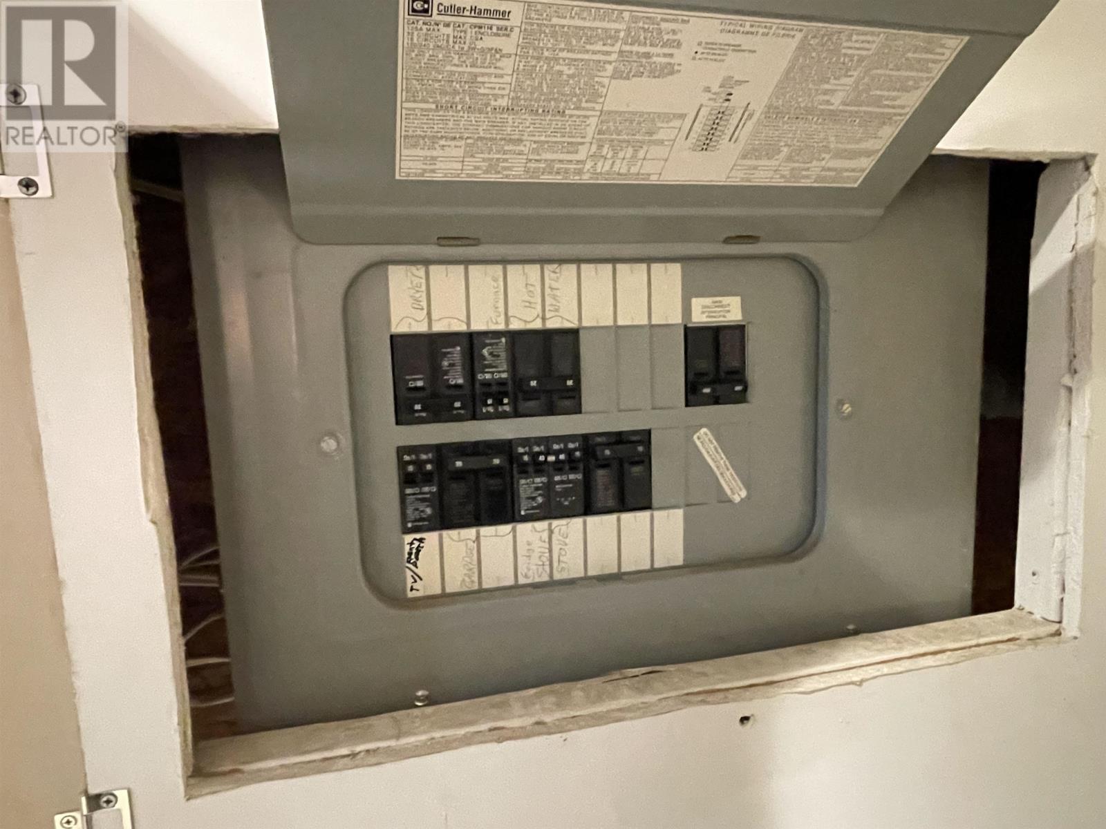 118 Mary Street East, Thunder Bay, Ontario  P7E 4J5 - Photo 11 - TB253634