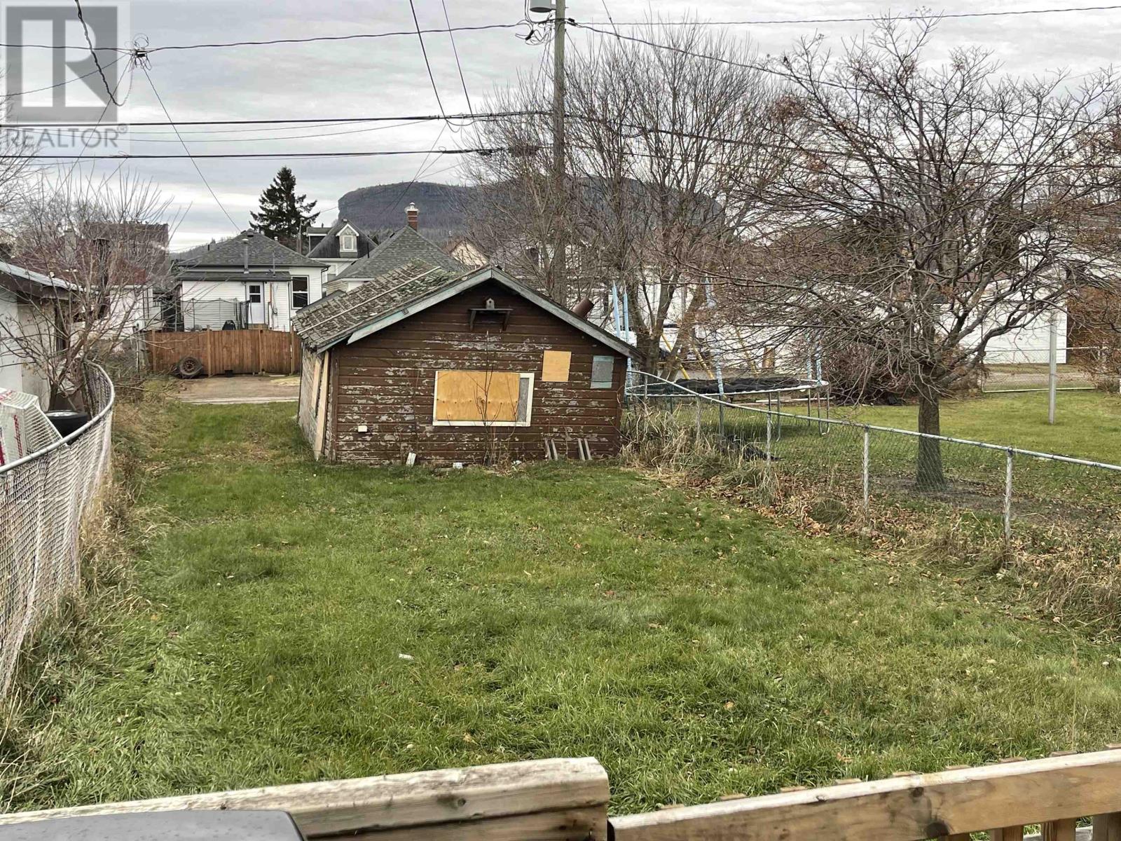 118 Mary Street East, Thunder Bay, Ontario  P7E 4J5 - Photo 15 - TB253634