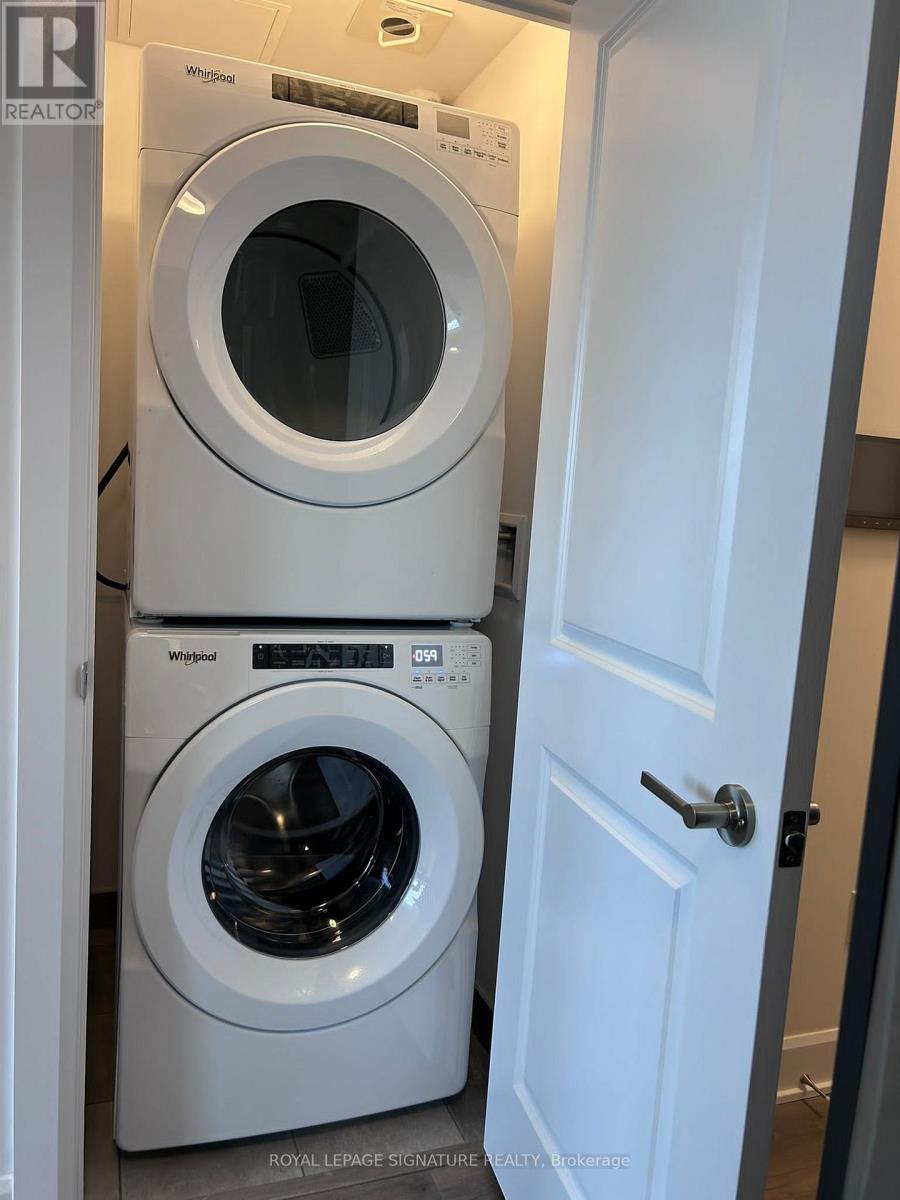 1506 - 3240 William Coltson Avenue, Oakville, Ontario  L6H 8C8 - Photo 11 - W12610268