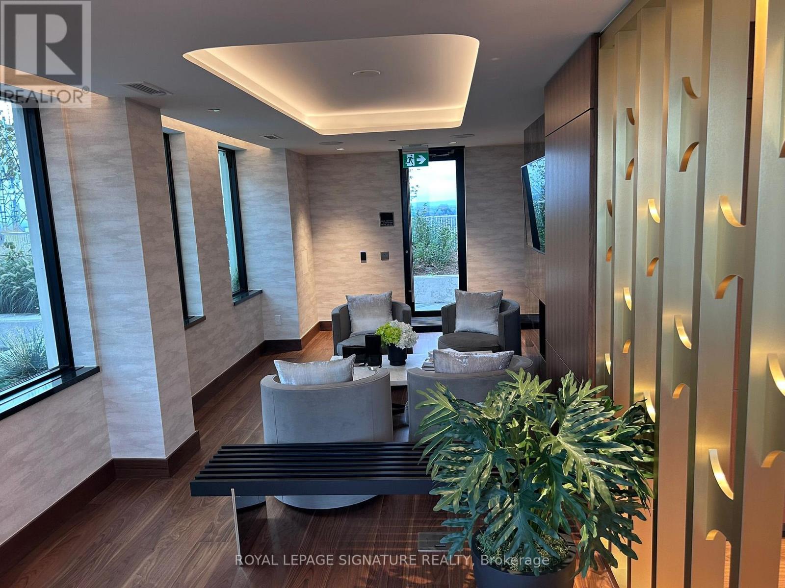 1506 - 3240 William Coltson Avenue, Oakville, Ontario  L6H 8C8 - Photo 20 - W12610268