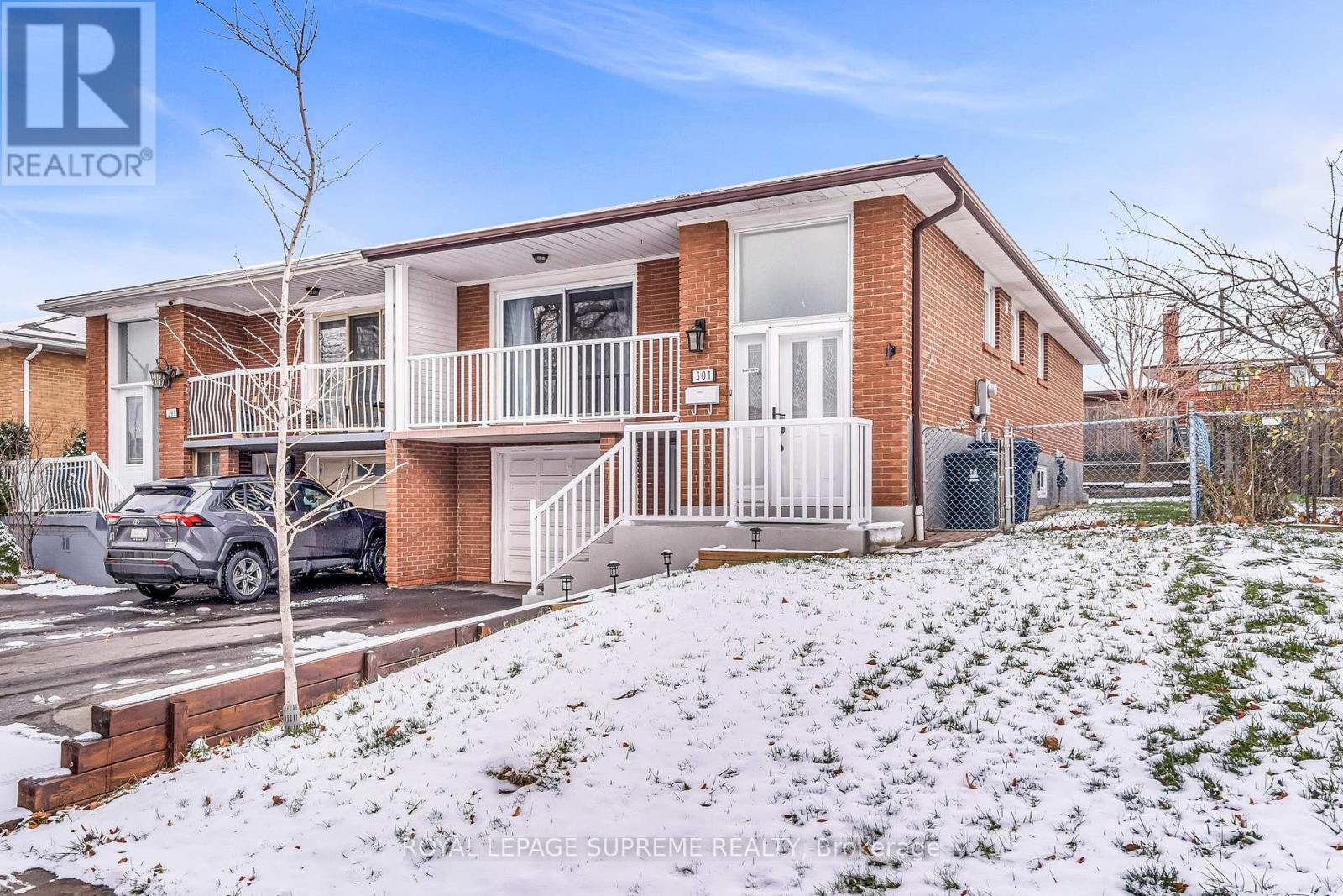 301 Pellatt Avenue, Toronto, Ontario  M9N 3P2 - Photo 3 - W12610272