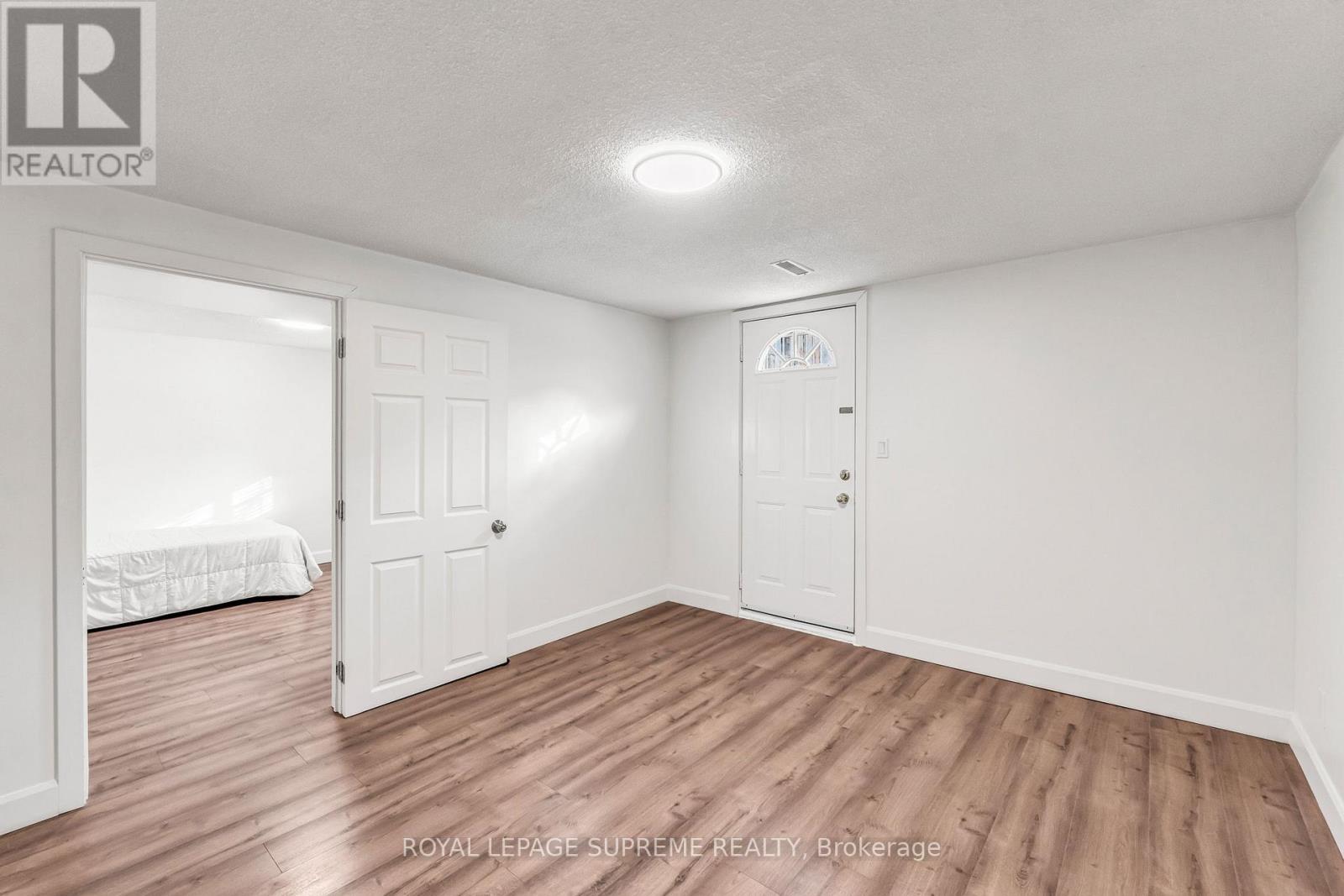 301 Pellatt Avenue, Toronto, Ontario  M9N 3P2 - Photo 39 - W12610272