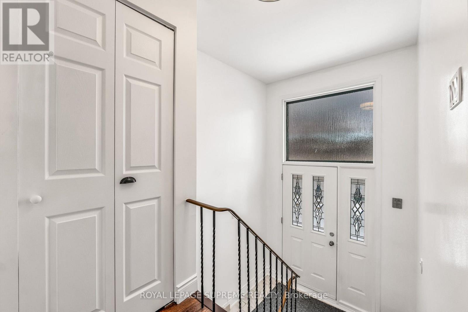 301 Pellatt Avenue, Toronto, Ontario  M9N 3P2 - Photo 4 - W12610272