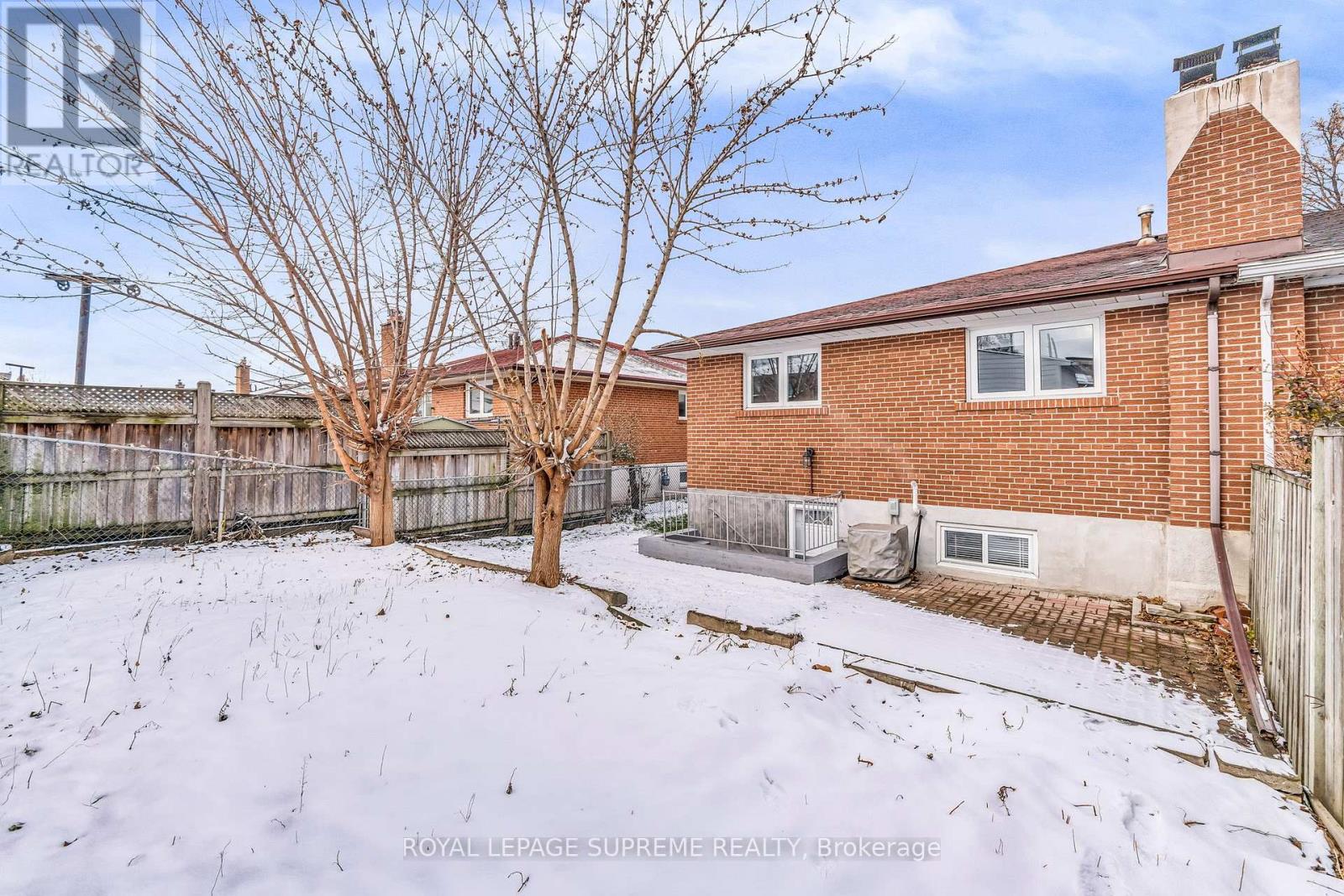 301 Pellatt Avenue, Toronto, Ontario  M9N 3P2 - Photo 48 - W12610272