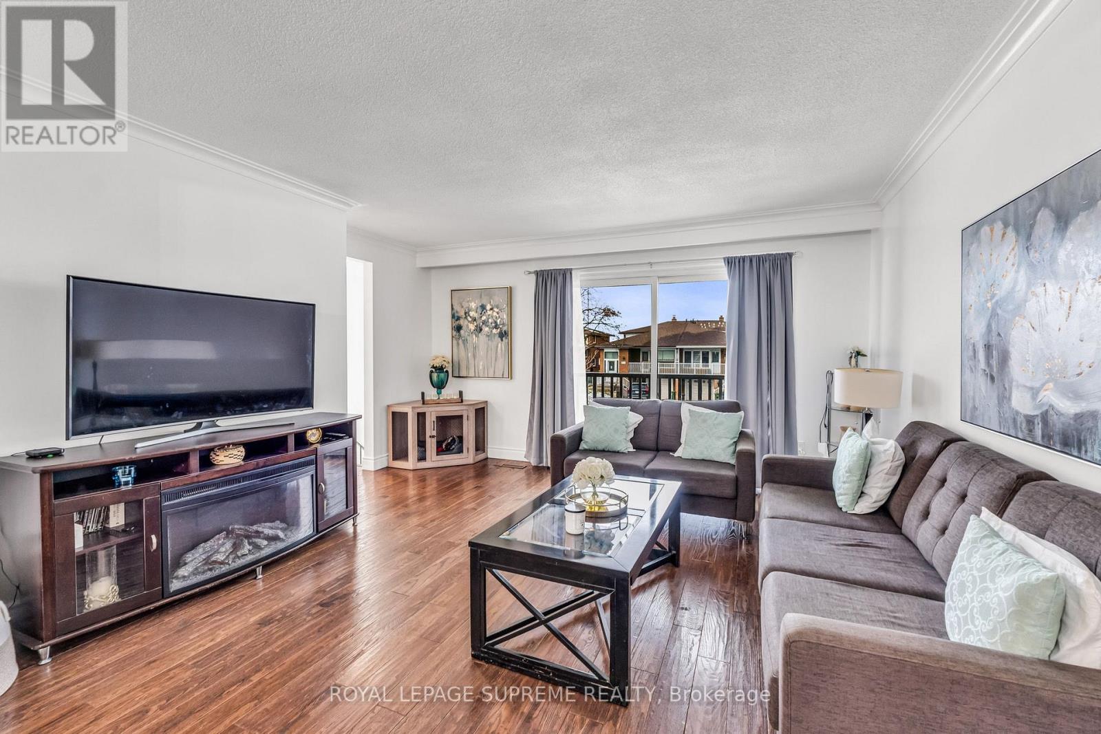 301 Pellatt Avenue, Toronto, Ontario  M9N 3P2 - Photo 8 - W12610272