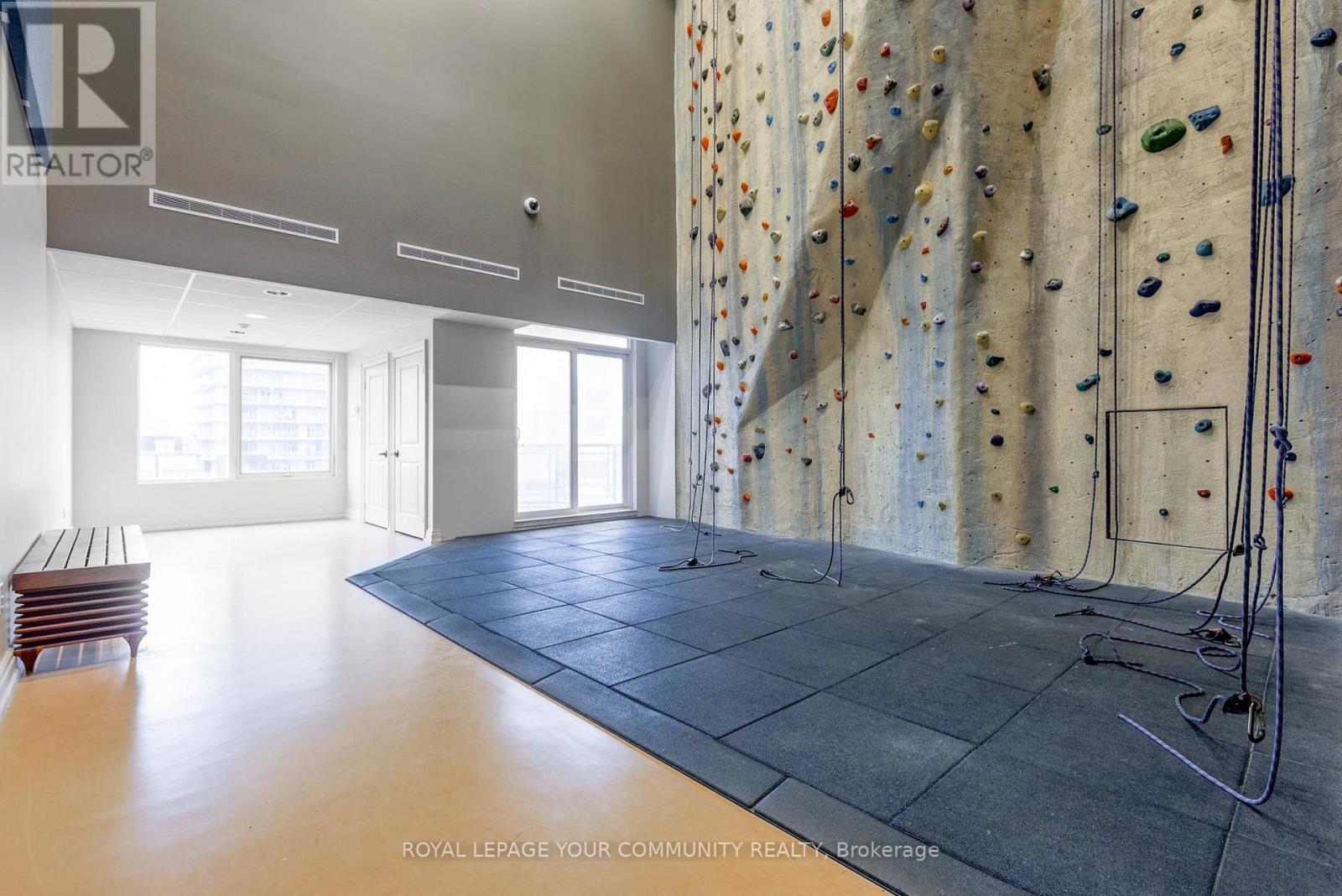 515 - 385 Prince Of Wales Drive, Mississauga, Ontario  L5B 0C6 - Photo 25 - W12610276