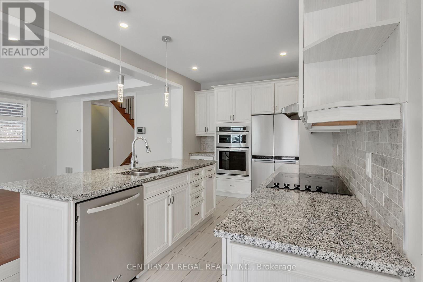 140 Cherryhurst Road, Oakville, Ontario  L6M 0W1 - Photo 12 - W12610316