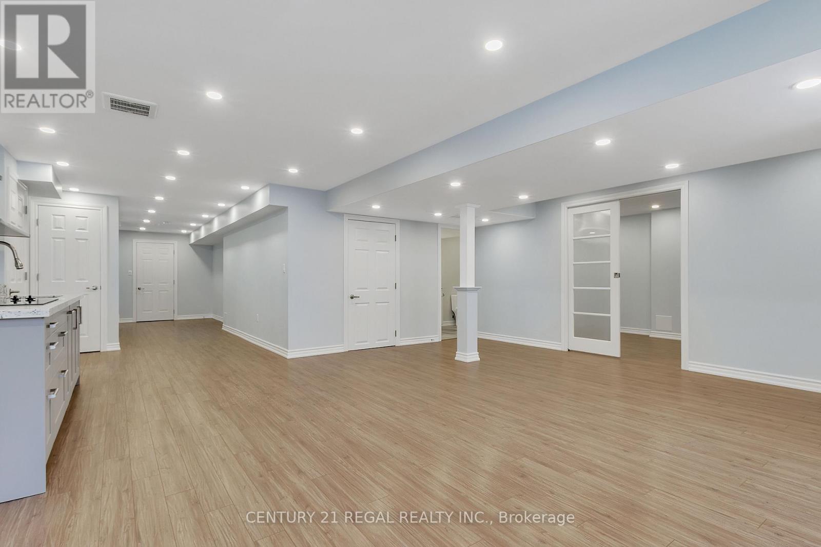 140 Cherryhurst Road, Oakville, Ontario  L6M 0W1 - Photo 21 - W12610316