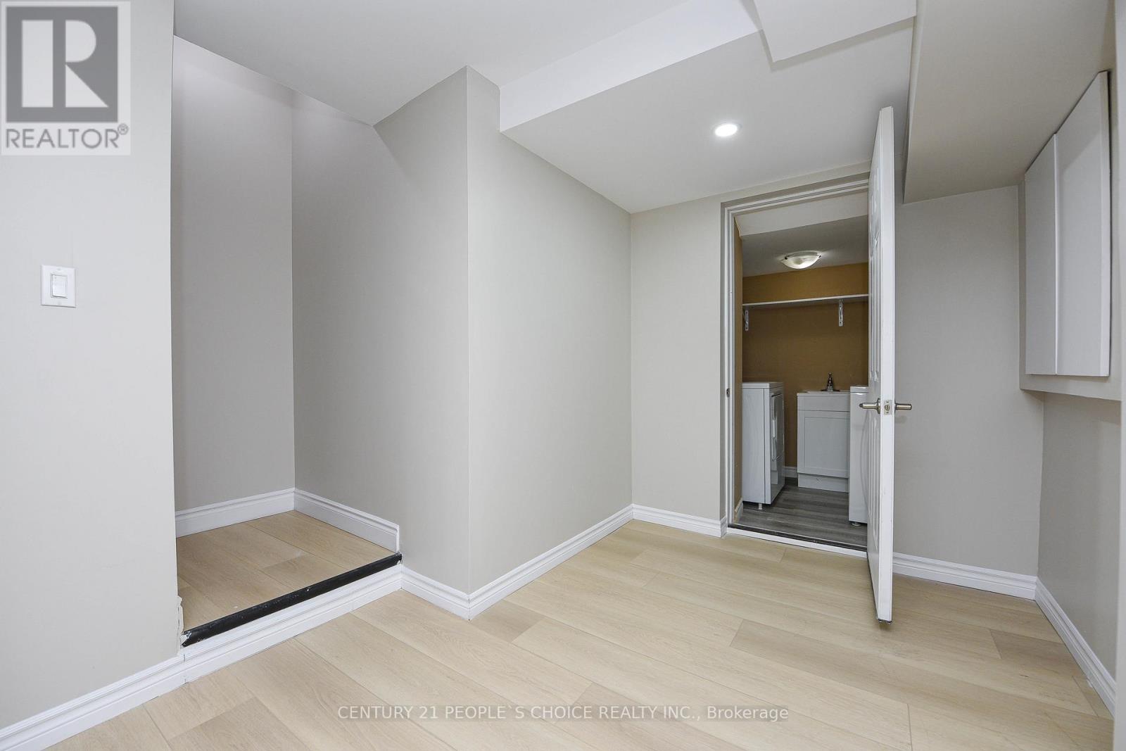 18 Cohoe Street, Brampton (Northwest Brampton), Ontario  L7A 4X8 - Photo 32 - W12610324