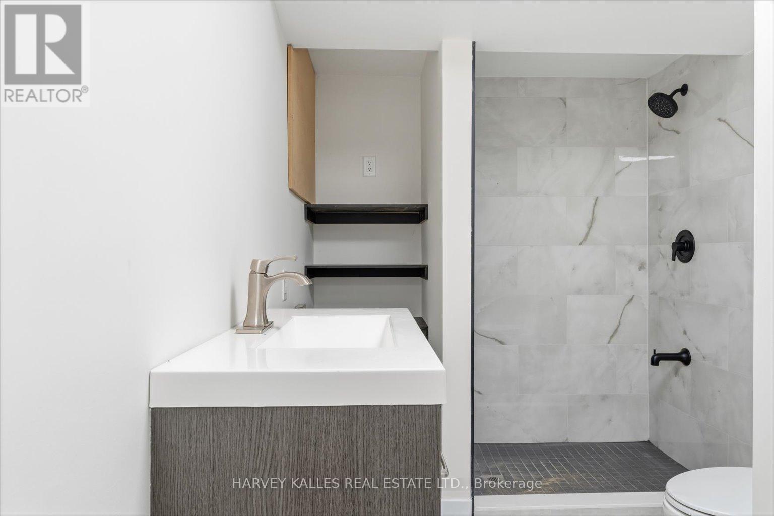 4 - 692 Richmond Street W, Toronto, Ontario  M6J 1C5 - Photo 24 - C12593580