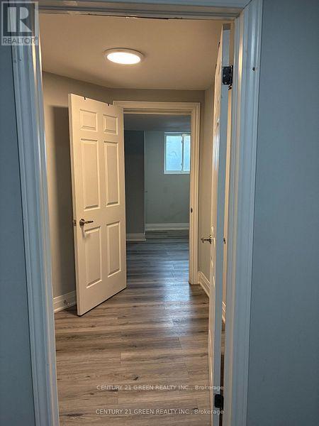 Basement - 52 Moffatt Avenue, Brampton (Fletcher's West), Ontario  L6Y 2M8 - Photo 12 - W12609998