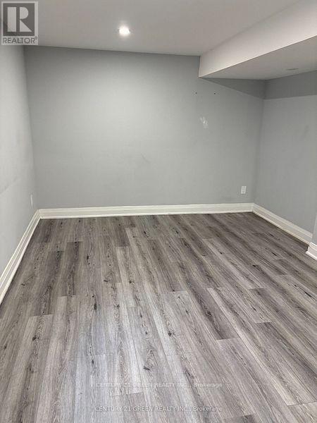 Basement - 52 Moffatt Avenue, Brampton (Fletcher's West), Ontario  L6Y 2M8 - Photo 3 - W12609998