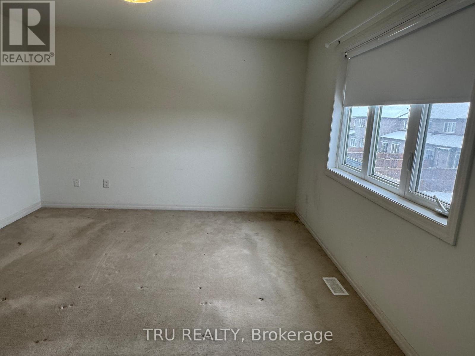 534 Rioja Street, Ottawa, Ontario K2S 0H8 - Photo 13 - X12556456