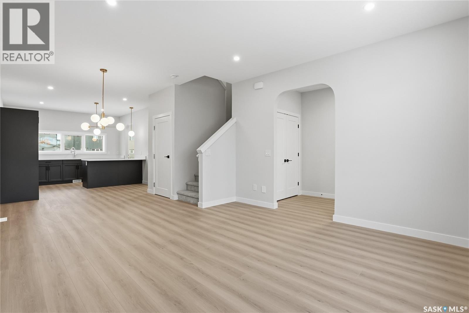 218 Leskiw Lane, Saskatoon, Saskatchewan  S7V 0G5 - Photo 9 - SK010809