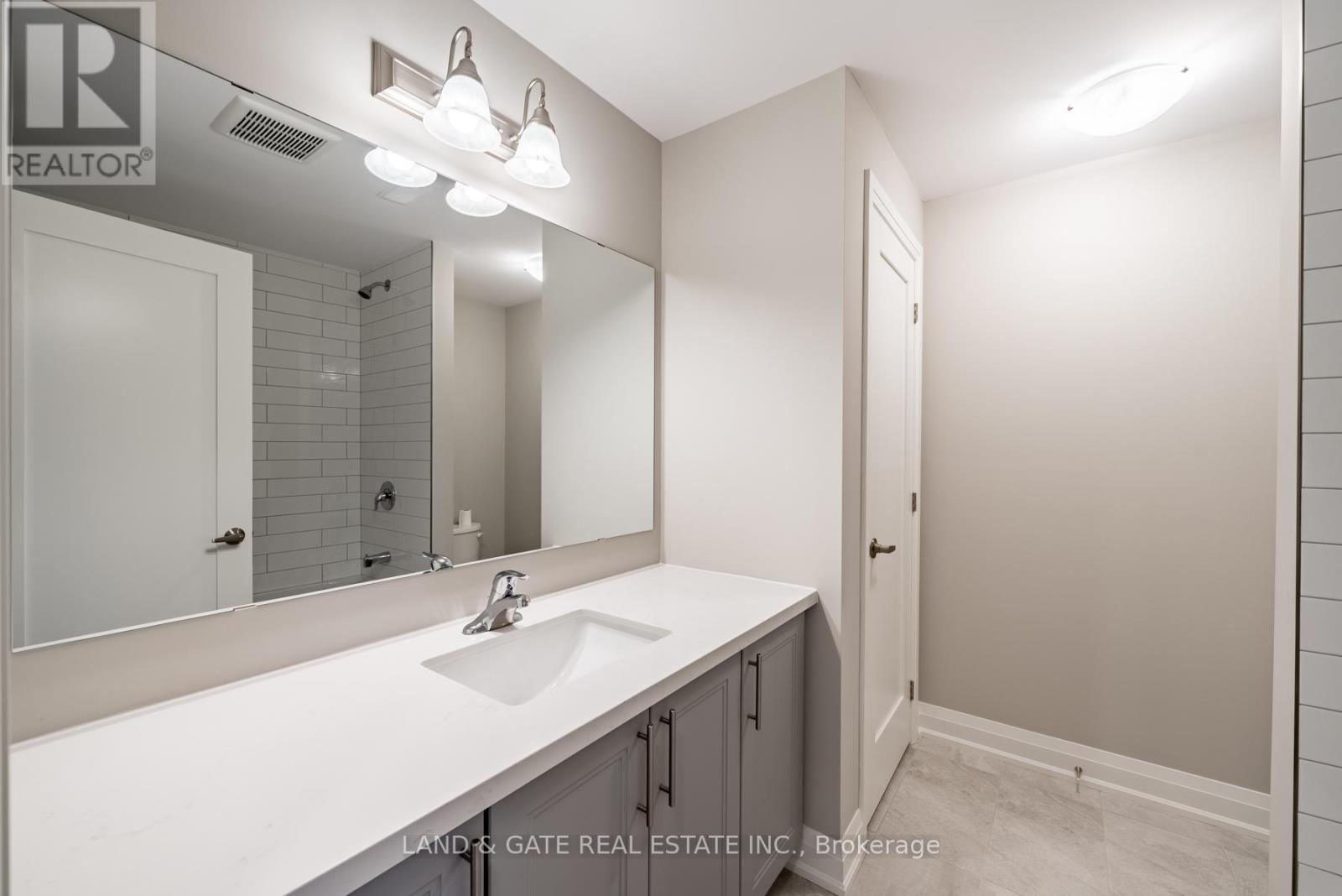 127 Gibbons Street, Oshawa, Ontario  L1J 4Y1 - Photo 43 - E12610452