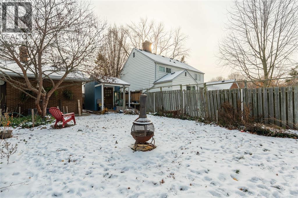 635 Highbury Park, Sarnia, Ontario  N7V 2K1 - Photo 32 - 25031332