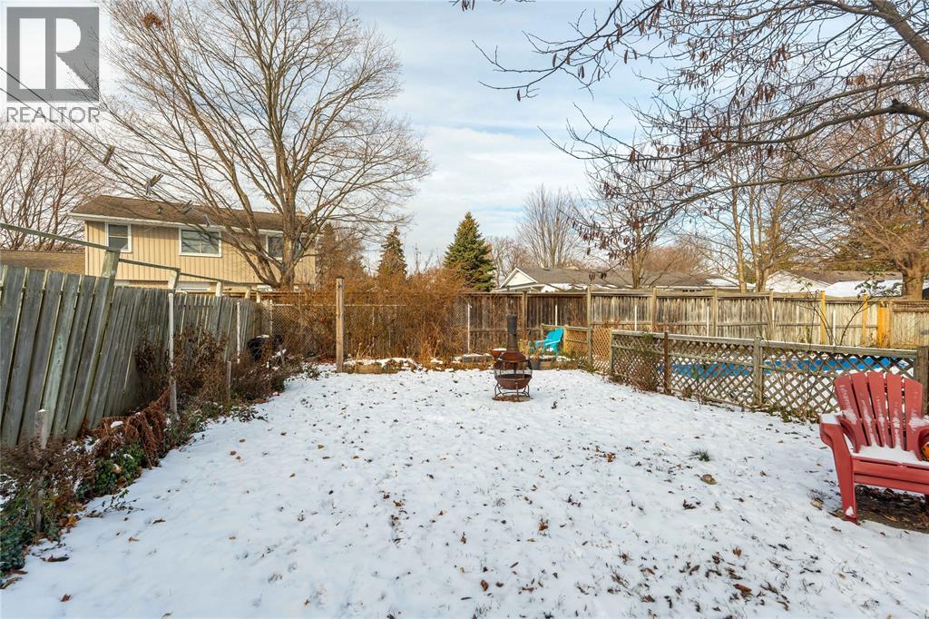 635 Highbury Park, Sarnia, Ontario  N7V 2K1 - Photo 34 - 25031332