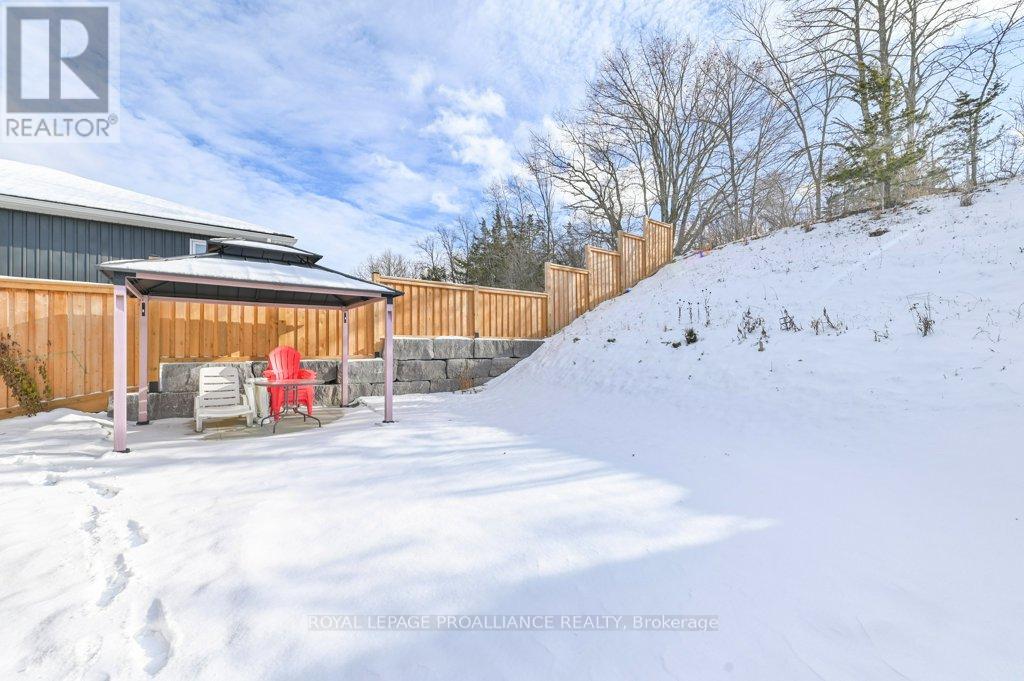 53 Meagan Lane, Quinte West, Ontario  K0K 2C0 - Photo 32 - X12610408