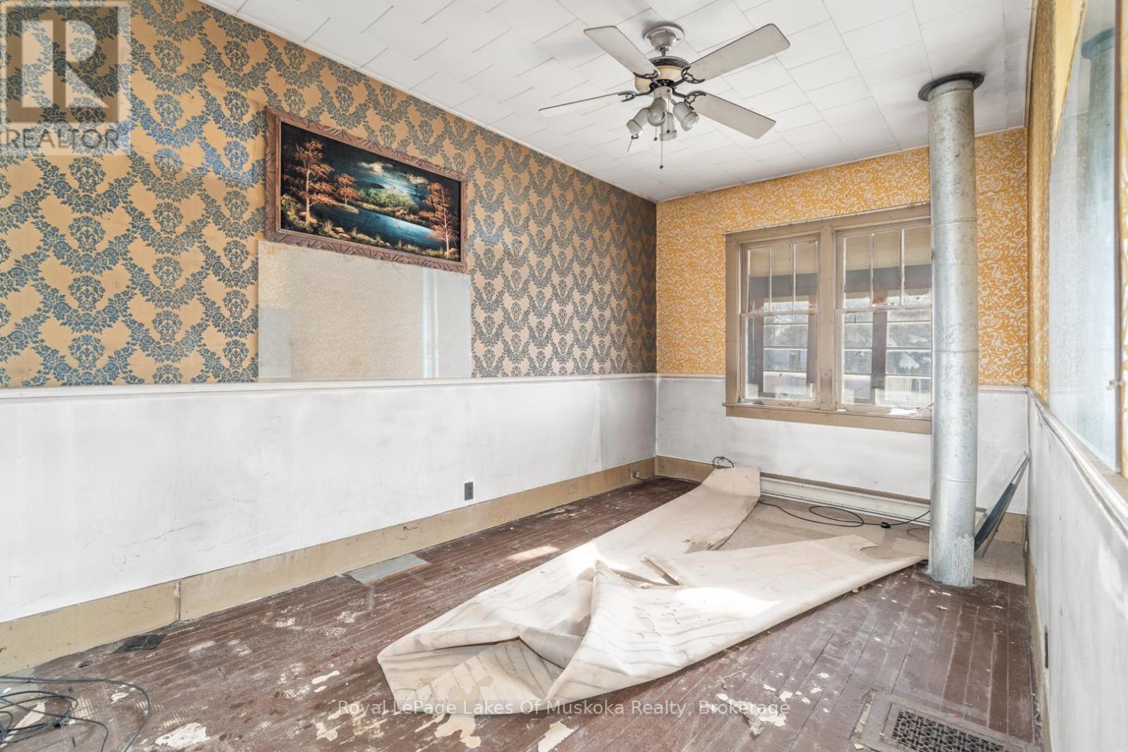 12 Rain Lake Road, Kearney, Ontario  P0A 0B1 - Photo 11 - X12610454