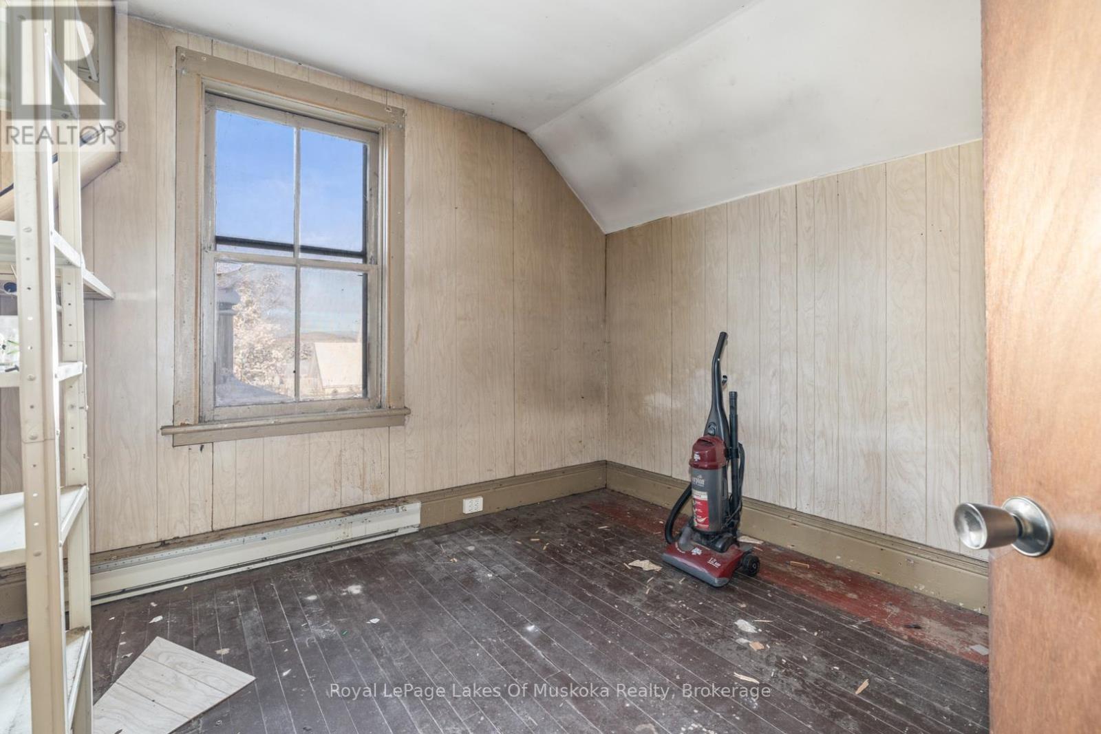 12 Rain Lake Road, Kearney, Ontario  P0A 0B1 - Photo 14 - X12610454