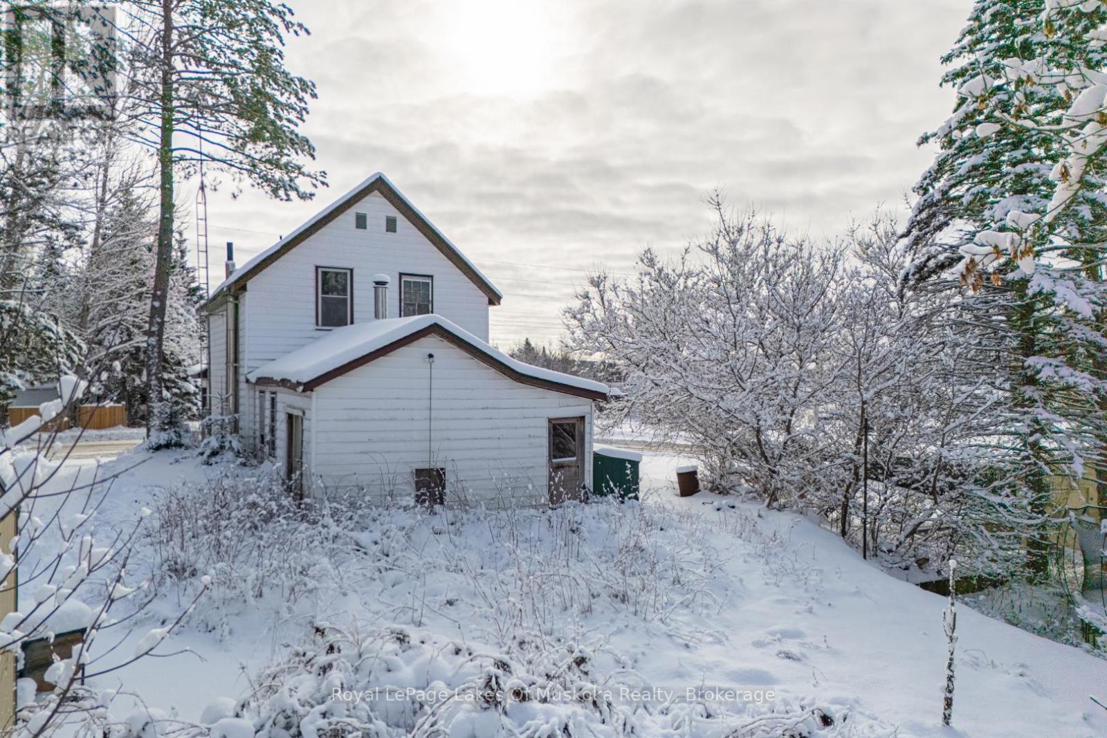 12 Rain Lake Road, Kearney, Ontario  P0A 0B1 - Photo 27 - X12610454