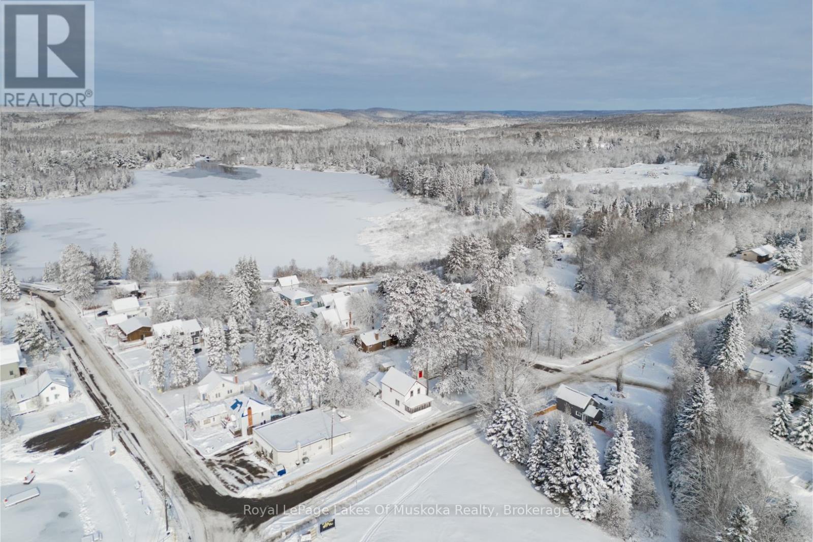 12 Rain Lake Road, Kearney, Ontario  P0A 0B1 - Photo 34 - X12610454