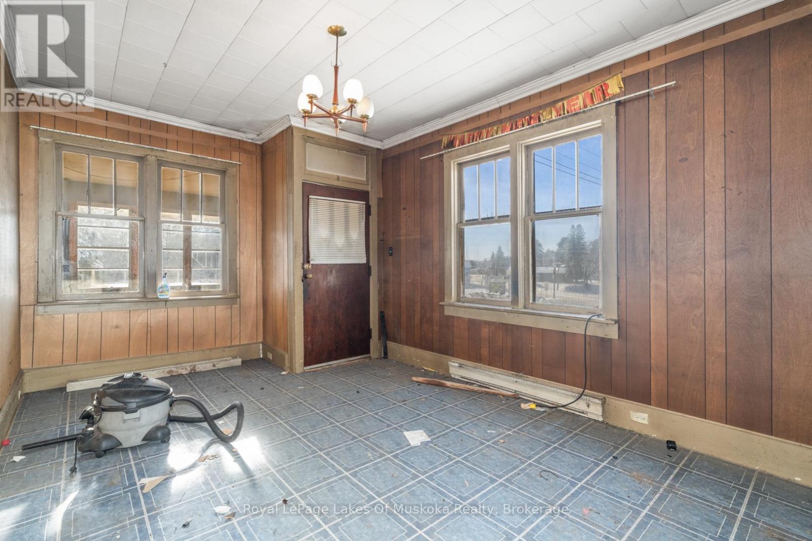 12 Rain Lake Road, Kearney, Ontario  P0A 0B1 - Photo 6 - X12610454