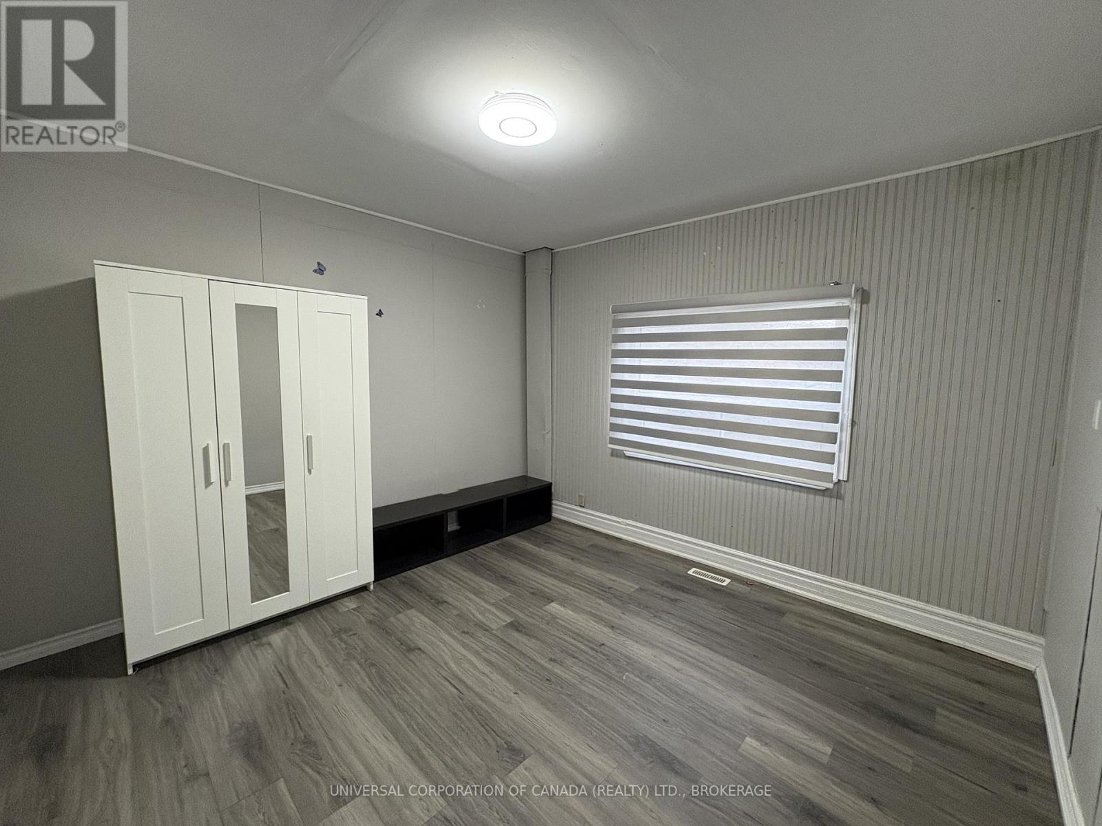 137 Ross Street, St. Thomas, Ontario  N5R 3X9 - Photo 13 - X12610436