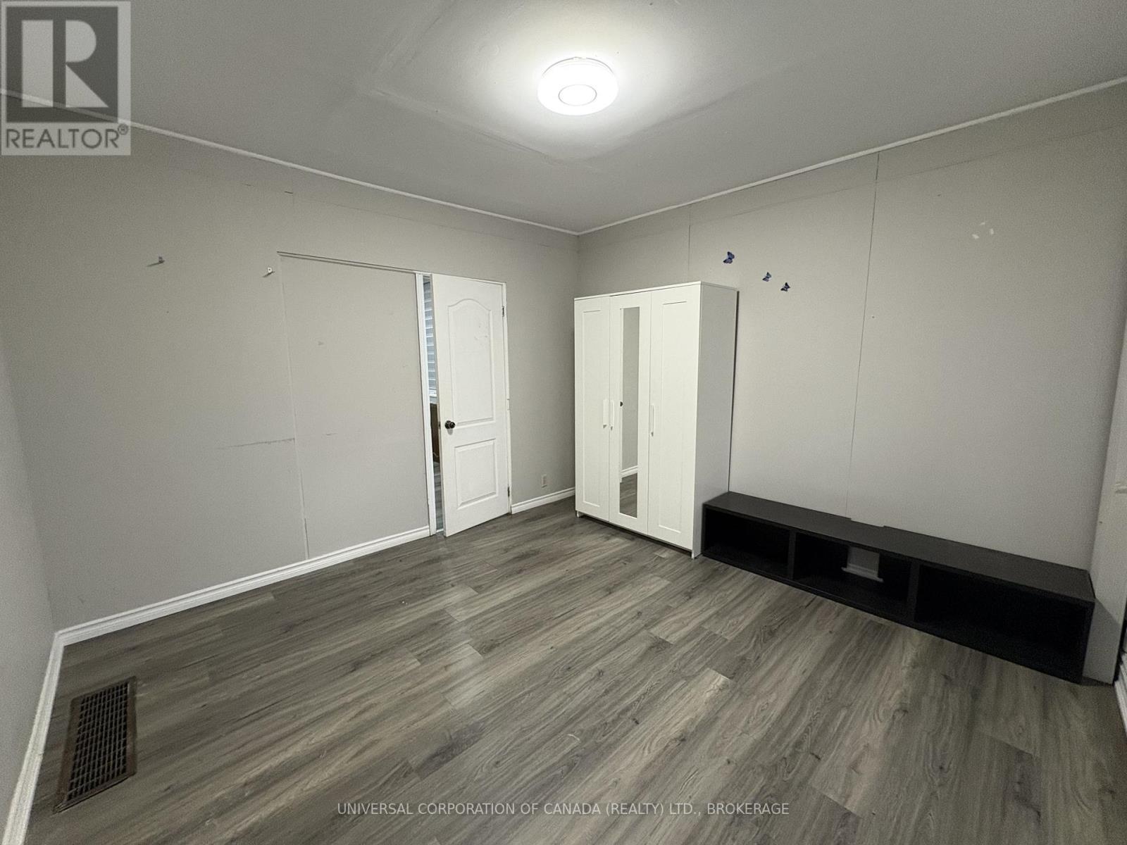 137 Ross Street, St. Thomas, Ontario  N5R 3X9 - Photo 26 - X12610436