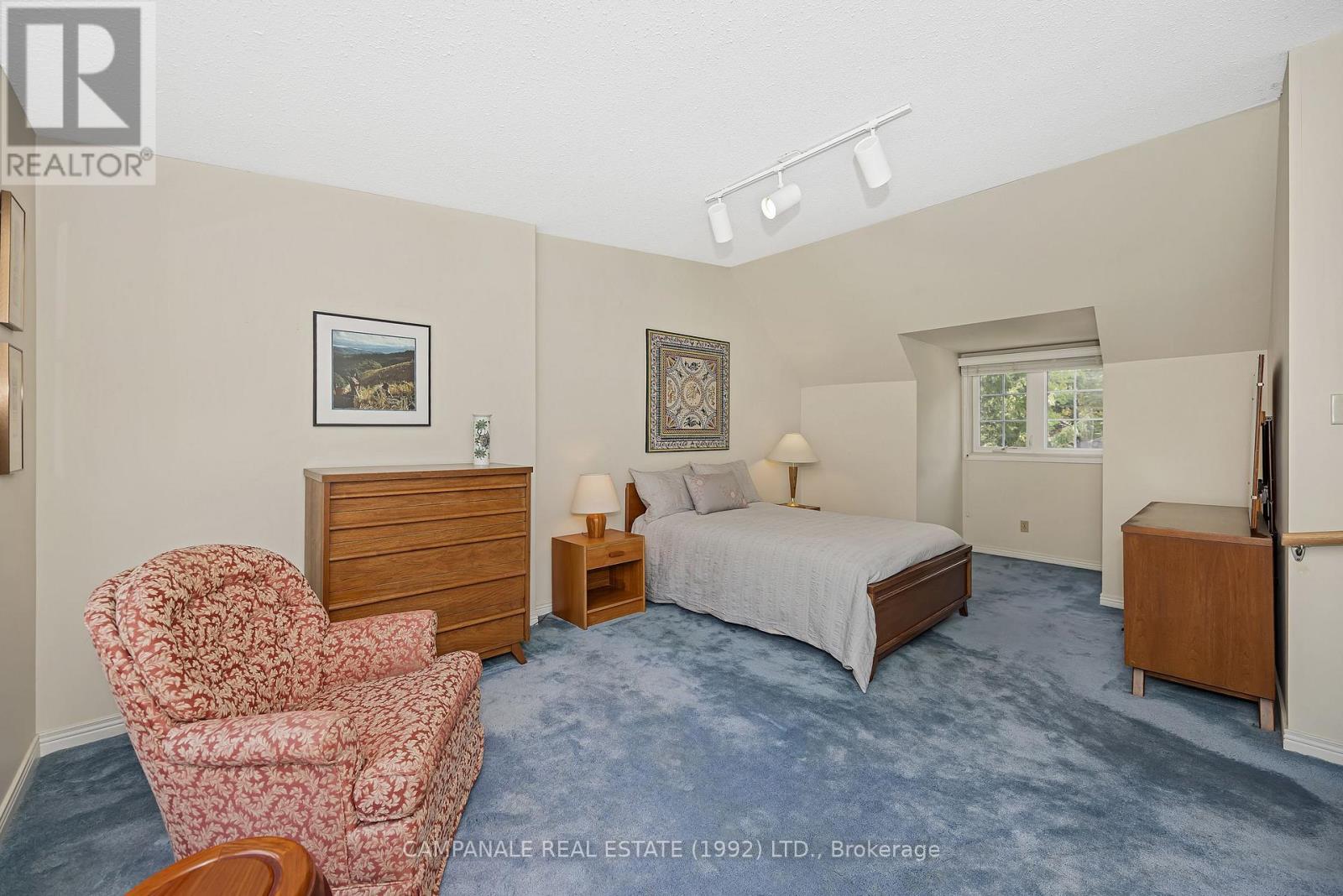 412 Thessaly Circle, Ottawa, Ontario  K1H 5W5 - Photo 19 - X12610406