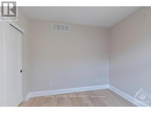 7 - 58 Florence Street, Ottawa, Ontario  K2P 0W7 - Photo 11 - X12610432