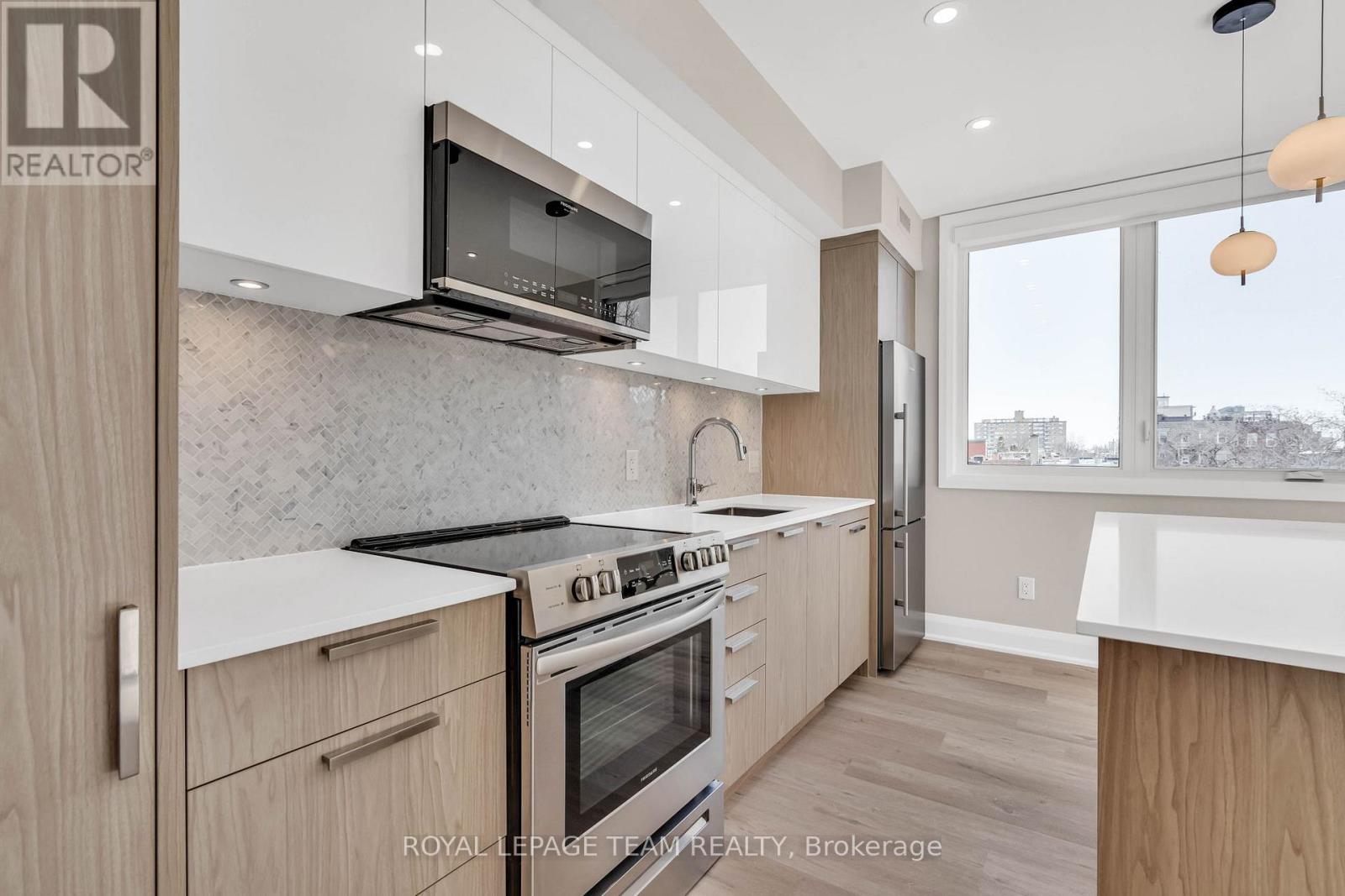 7 - 58 Florence Street, Ottawa, Ontario  K2P 0W7 - Photo 17 - X12610432